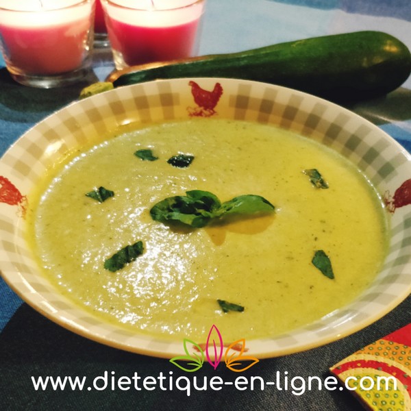 Recette Velouté de Courgette Basilic Recette Velouté de Courgette Basilic