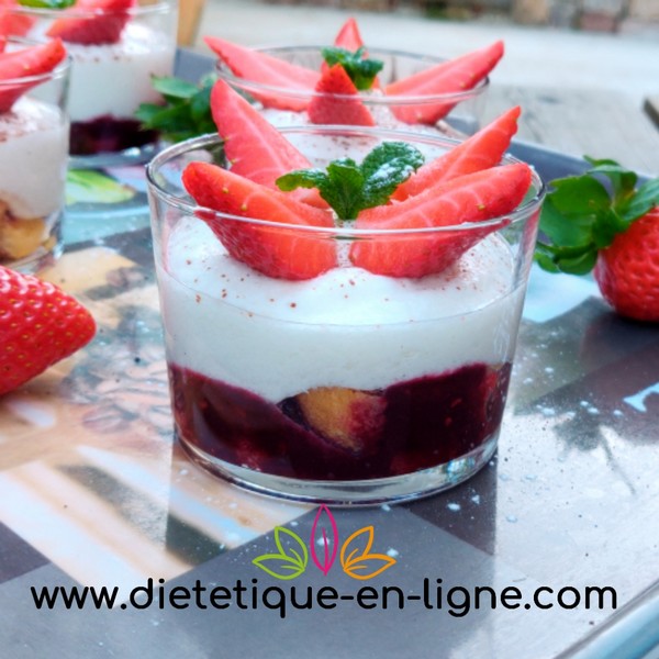 Tiramisu aux Fraises Léger - Recette - Diététique en Ligne Tiramisu aux Fraises Léger - Recette - Diététique en Ligne