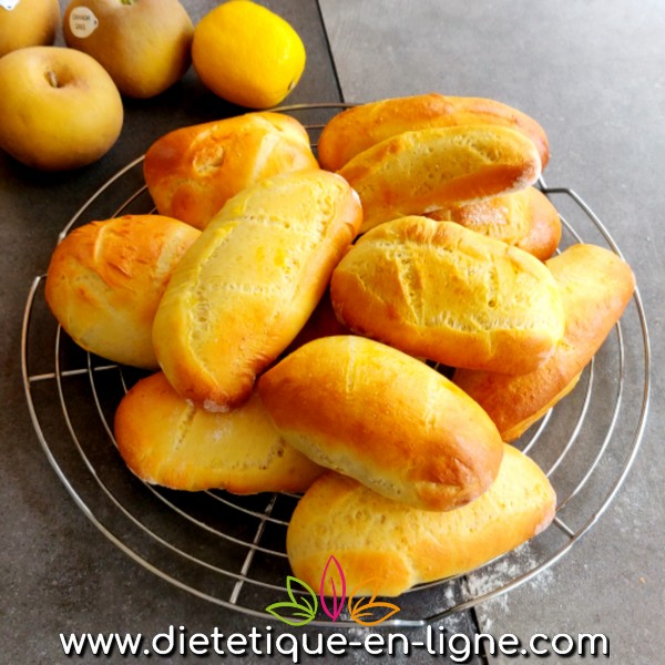 Pains Au Lait Maison - Recette - Diététique En Ligne Pains Au Lait Maison - Recette - Diététique En Ligne